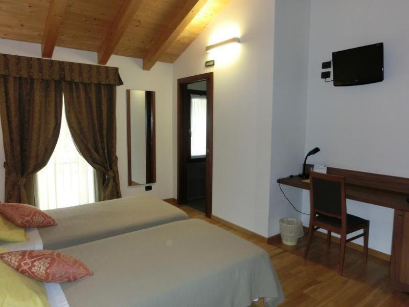 Hotel C25 3*